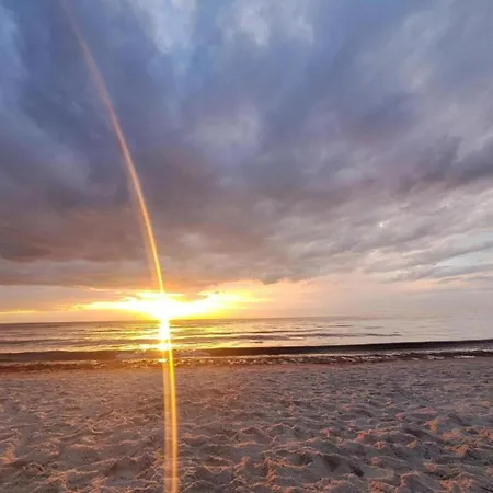Nahe Ostsee Graal Mueritz, Cleaning Included *